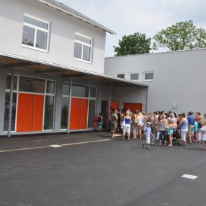 2010 Schule 44