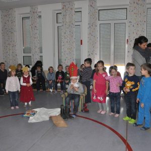 2012 Nikolaus im Kindergarten 119