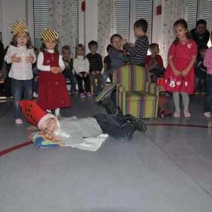 2012 Nikolaus im Kindergarten 124