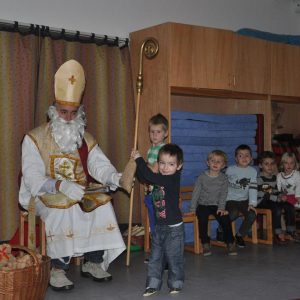 2012 Nikolaus im Kindergarten 40