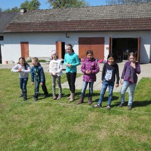 2016 Kraeuterwanderung Volksschule 3a 114